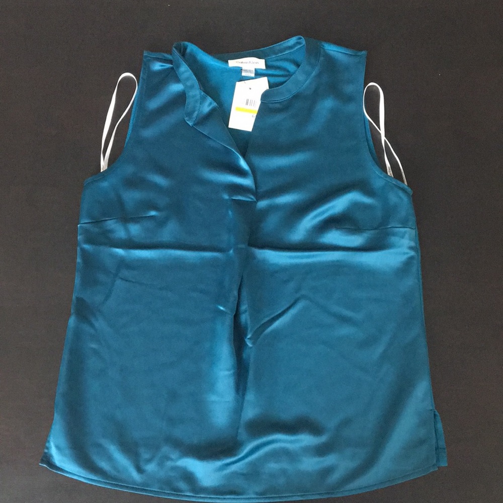 NWT Calvin Klein Satin tank